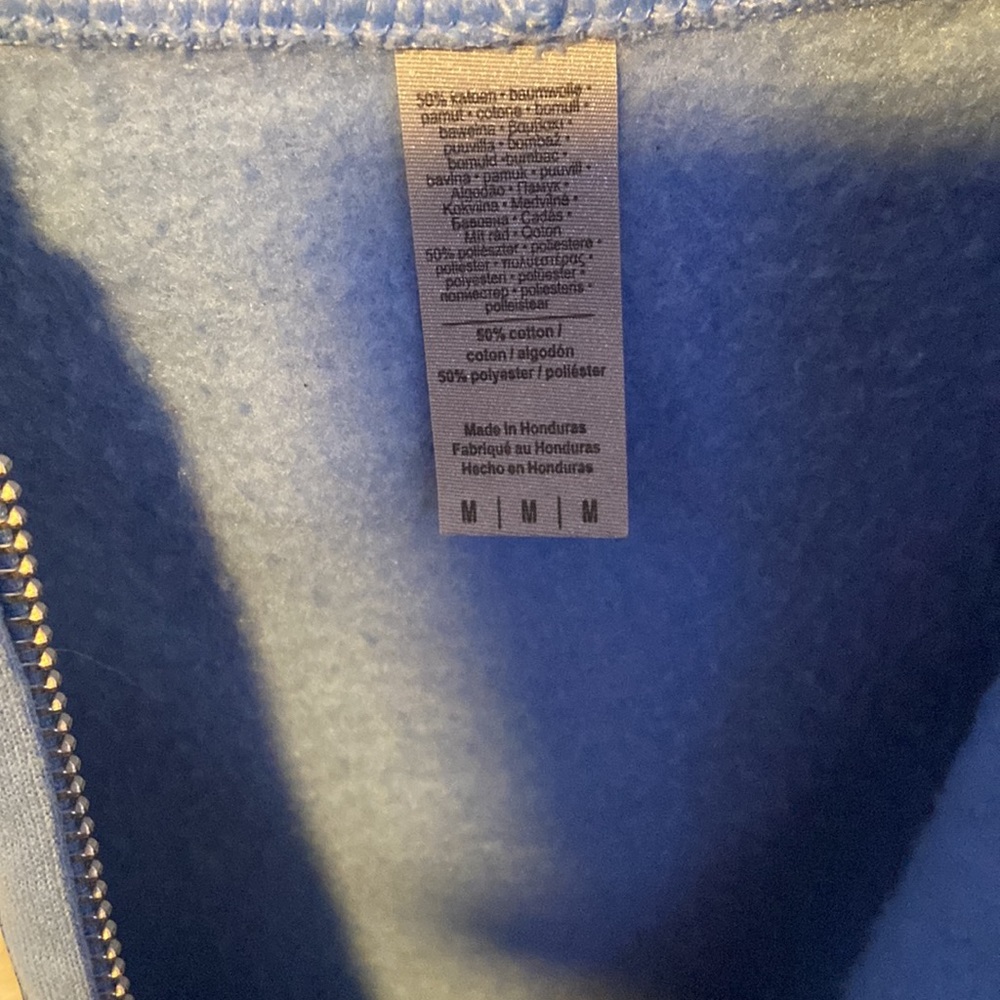 Simplicity Skeleton Zip-up - Picture 4 of 4